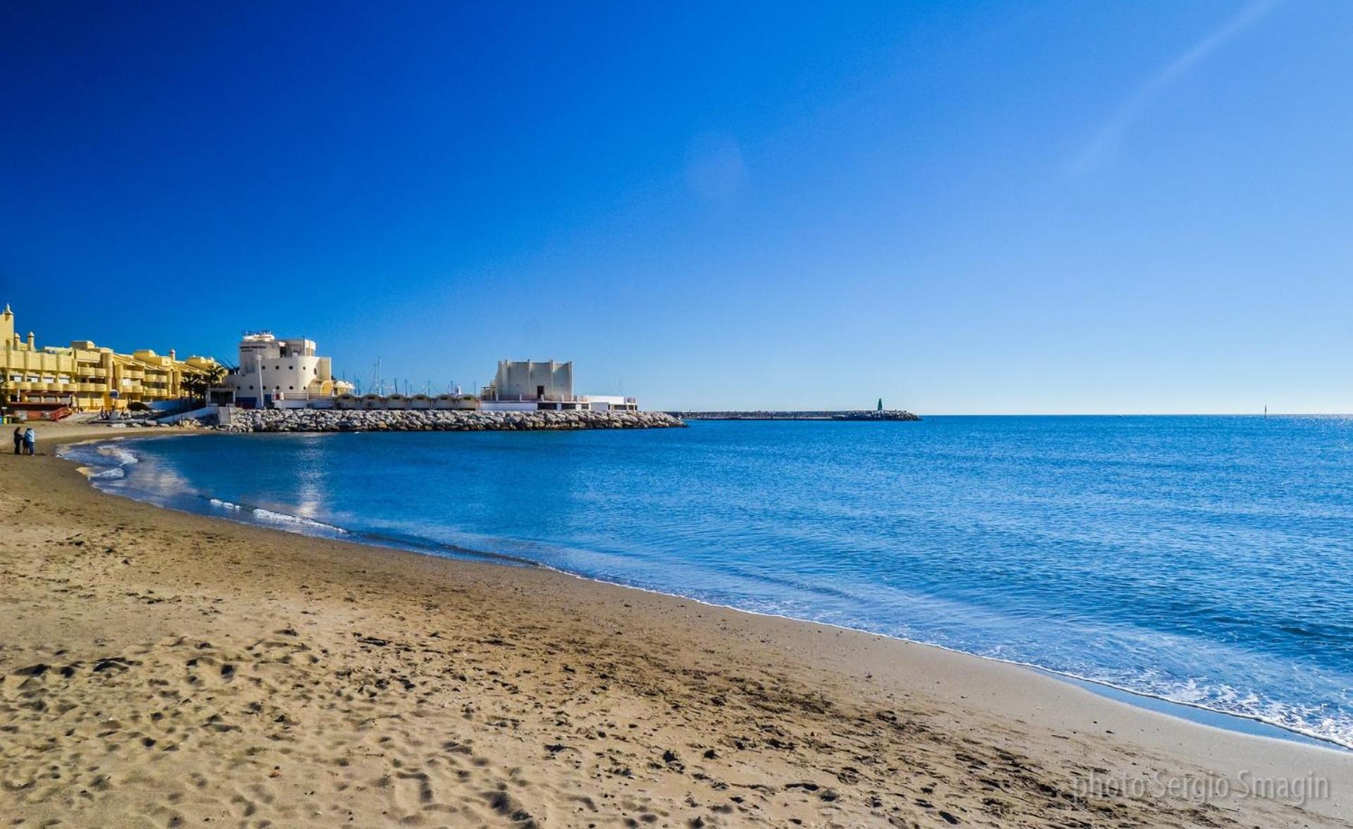 135 Agata Apartamentos. Piscina Y Playa. A Corta Distancia Del Centro. Benalmadena Luaran gambar