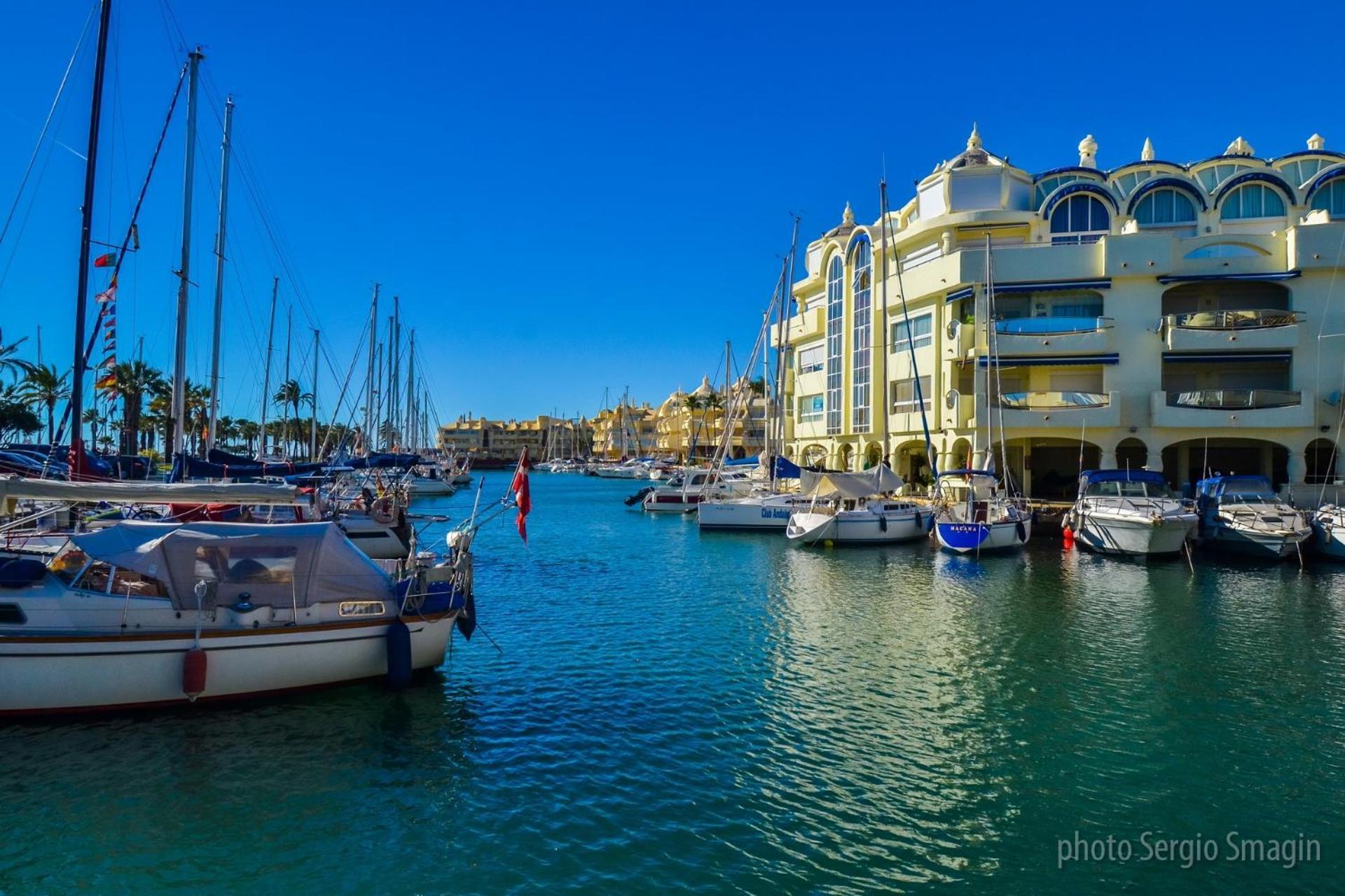 135 Agata Apartamentos. Piscina Y Playa. A Corta Distancia Del Centro. Benalmadena Luaran gambar